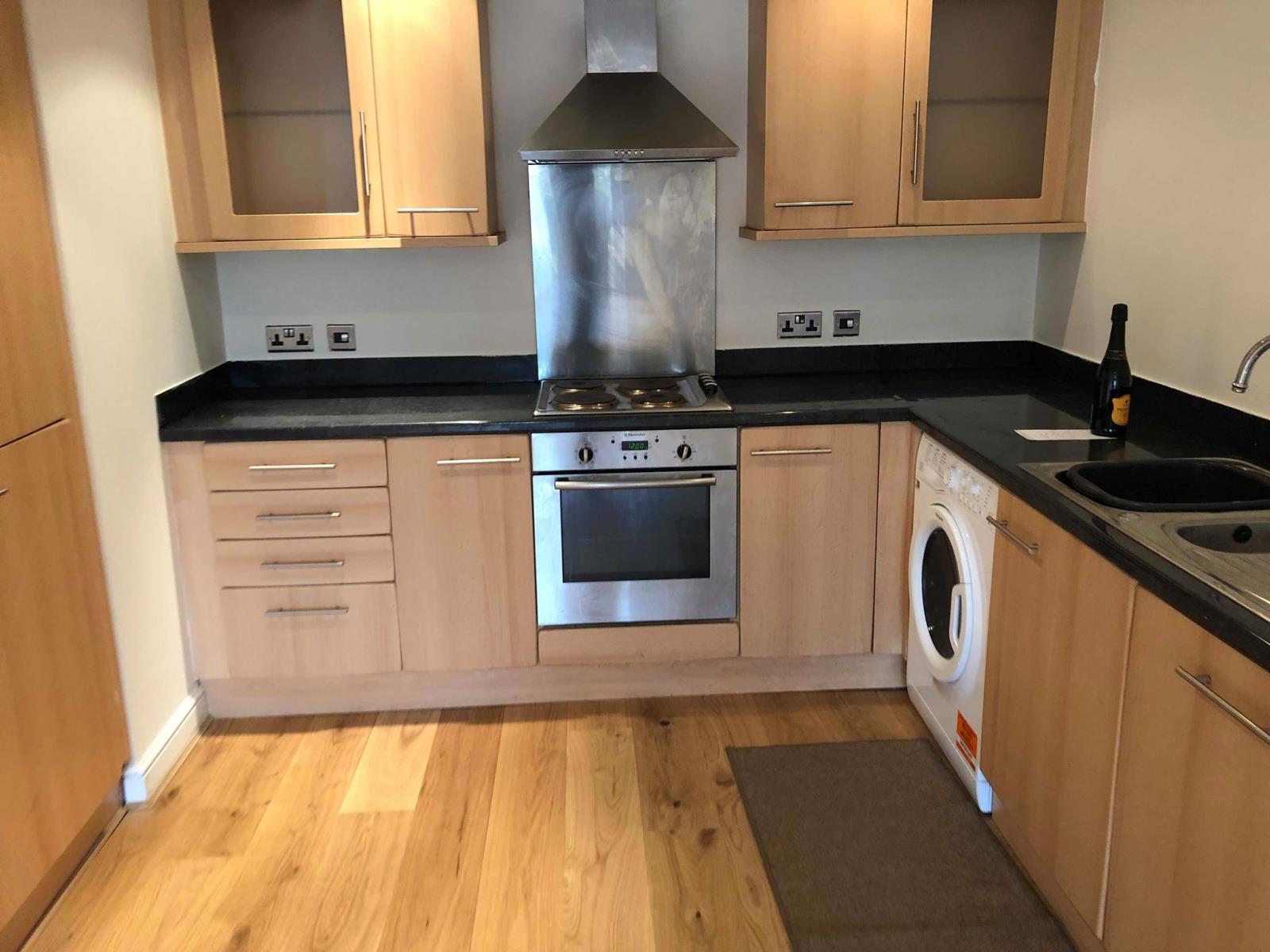 Apartment 3 The Oakes, Holmfirth, HD9 3TX