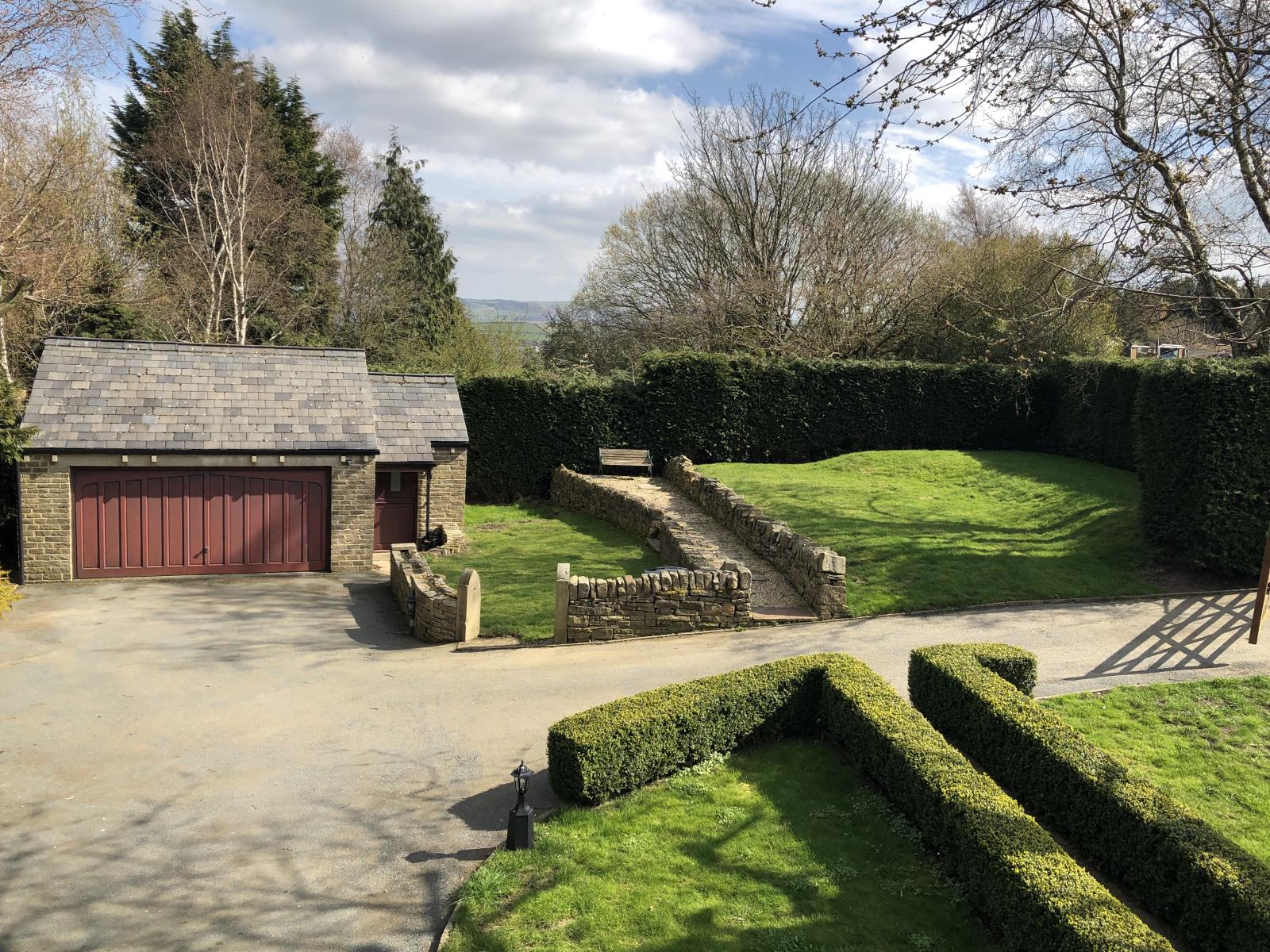 Melbourne Cottage, Hill Lane, Upperthong, HD9 3UY