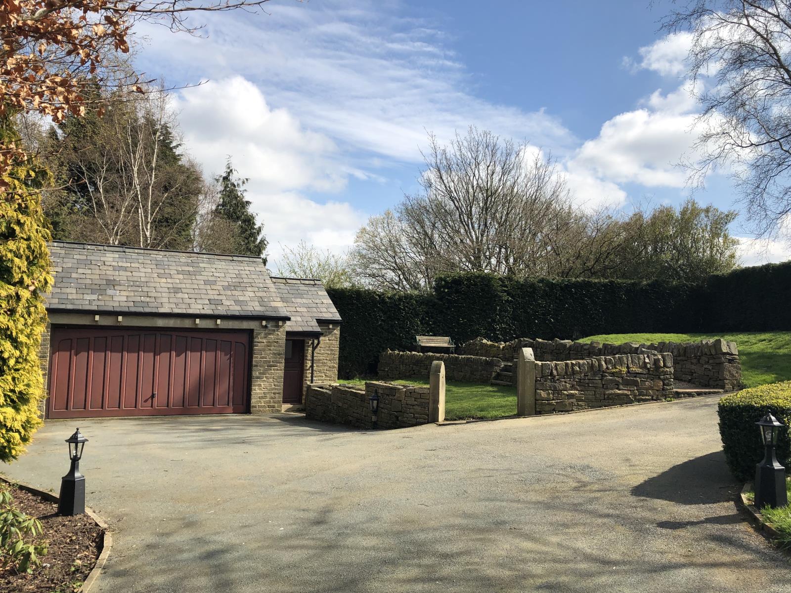 Melbourne Cottage, Hill Lane, Upperthong, HD9 3UY