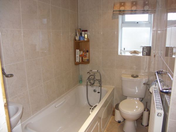 22 Scotgate Road, Honley, HD9 6JQ