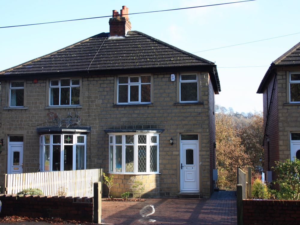 125 Meltham Road, Huddersfield