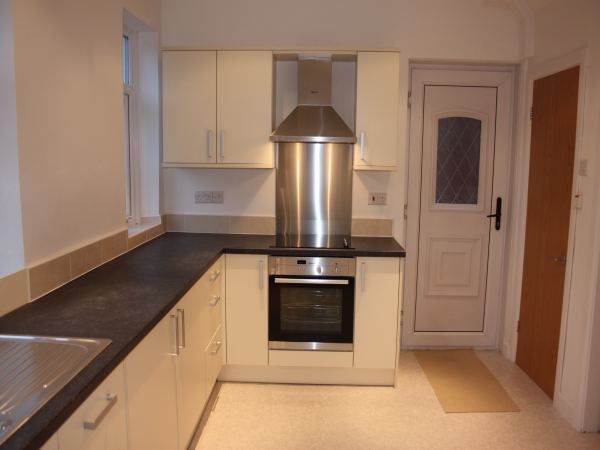 125 Meltham Road, Huddersfield