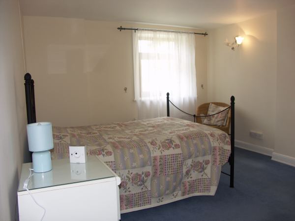 107 Mill Moor Road, Meltham, HD9 5JB
