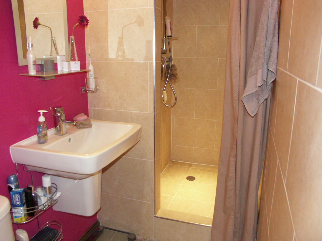 108 Ridings Field, Brockholes, HD9 7BG