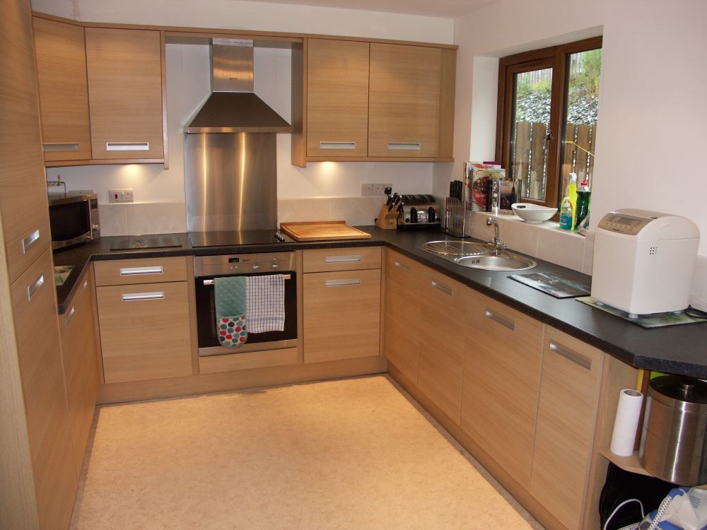 5 Thistle Heights, Huddersfield, HD8 0GN