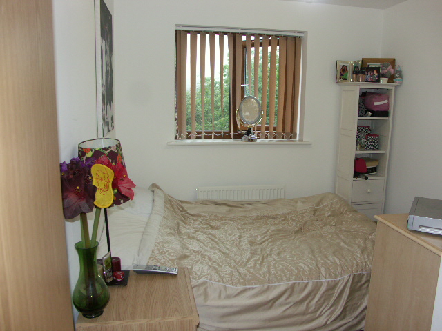 5 Thistle Heights, Huddersfield, HD8 0GN
