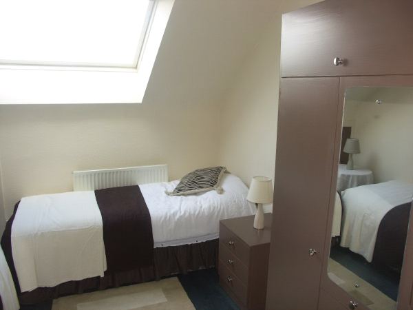 6c Westgate, Honley, HD9 6AA