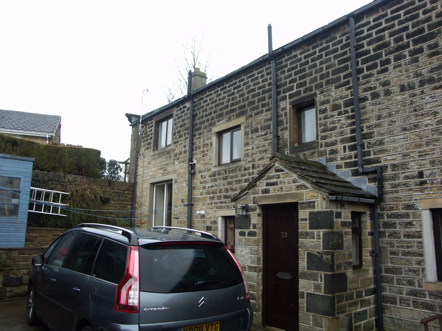 22 St Georges Road, Scholes, Holmfirth, HD9 1UQ