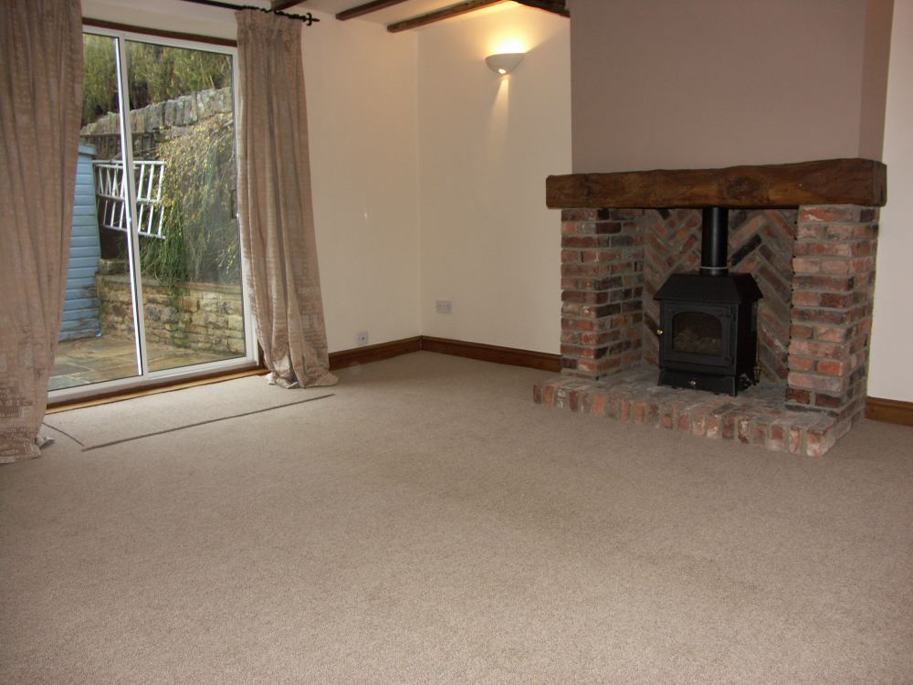 22 St Georges Road, Scholes, Holmfirth, HD9 1UQ