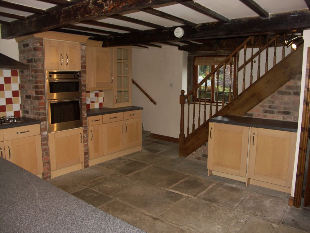 22 St Georges Road, Scholes, Holmfirth, HD9 1UQ