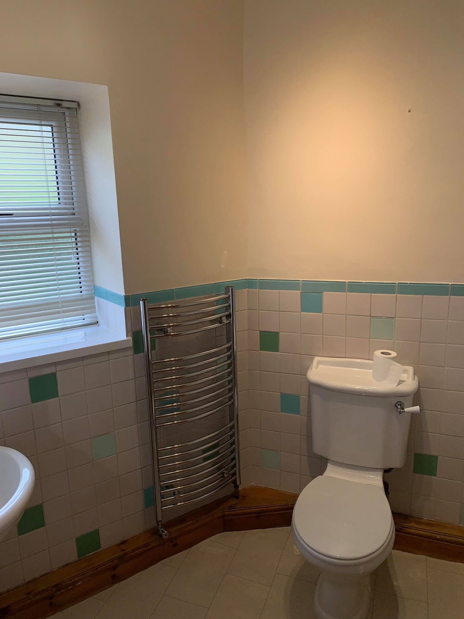 271 Dunford Road, Holmfirth, HD9 2RR