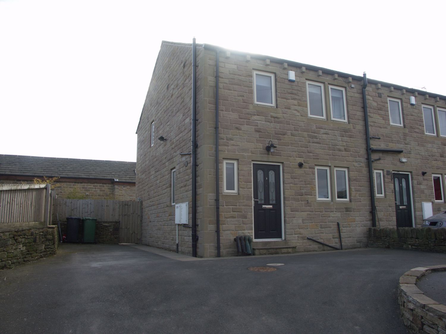 3 Botany Lane, Lepton, HD8 0NE