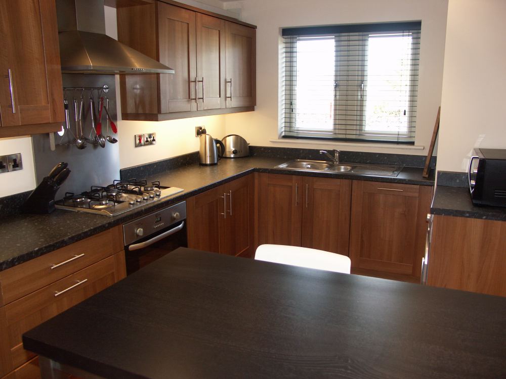 3 Botany Lane, Lepton, HD8 0NE