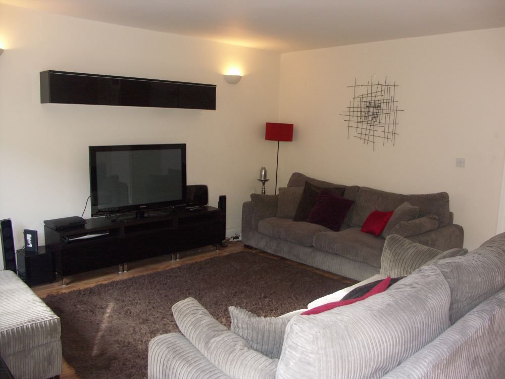 3 Botany Lane, Lepton, HD8 0NE