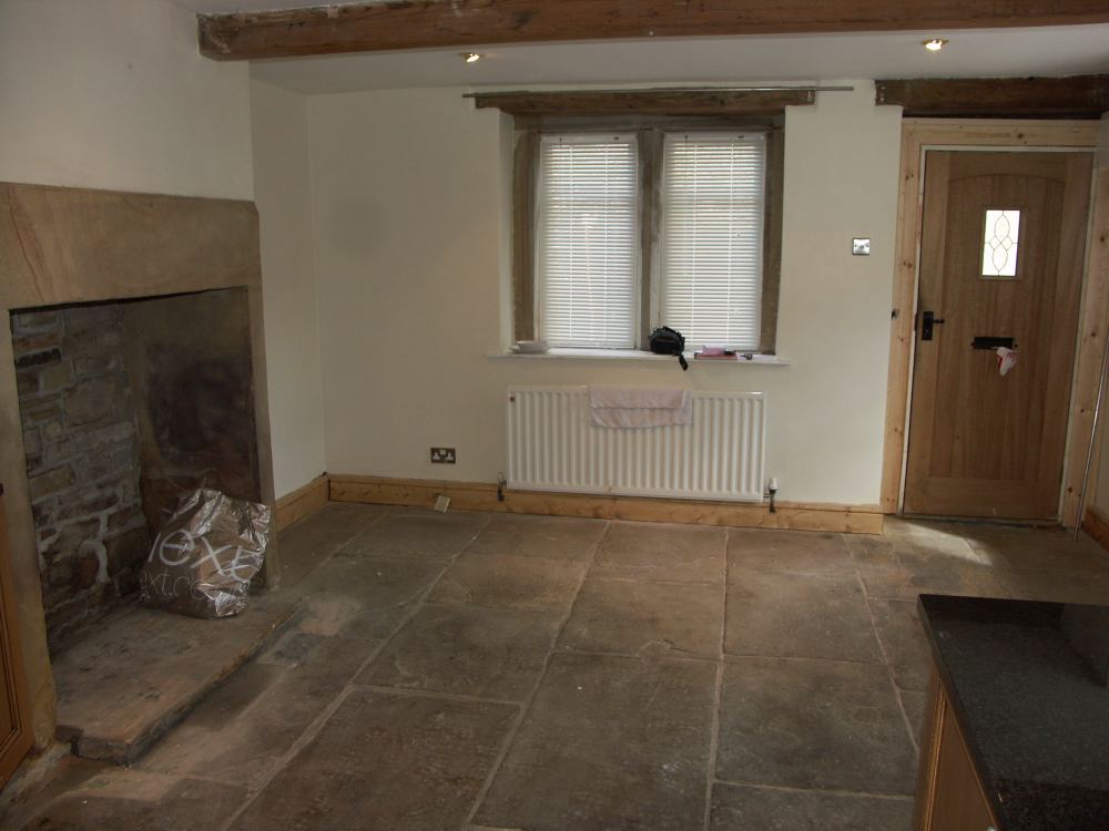 1 Outlane, Netherthong, Holmfirth, HD9 3EQ