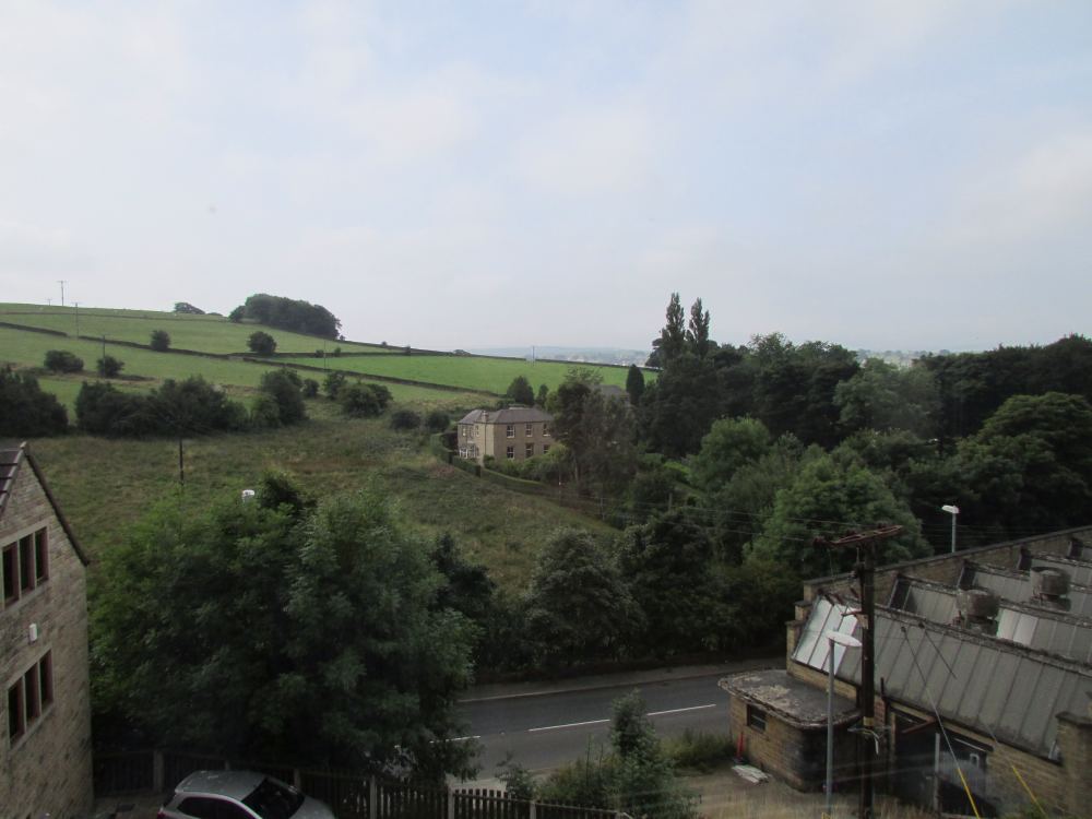 74 Sude Hill, New Mill, Holmfirth, HD9 7ER