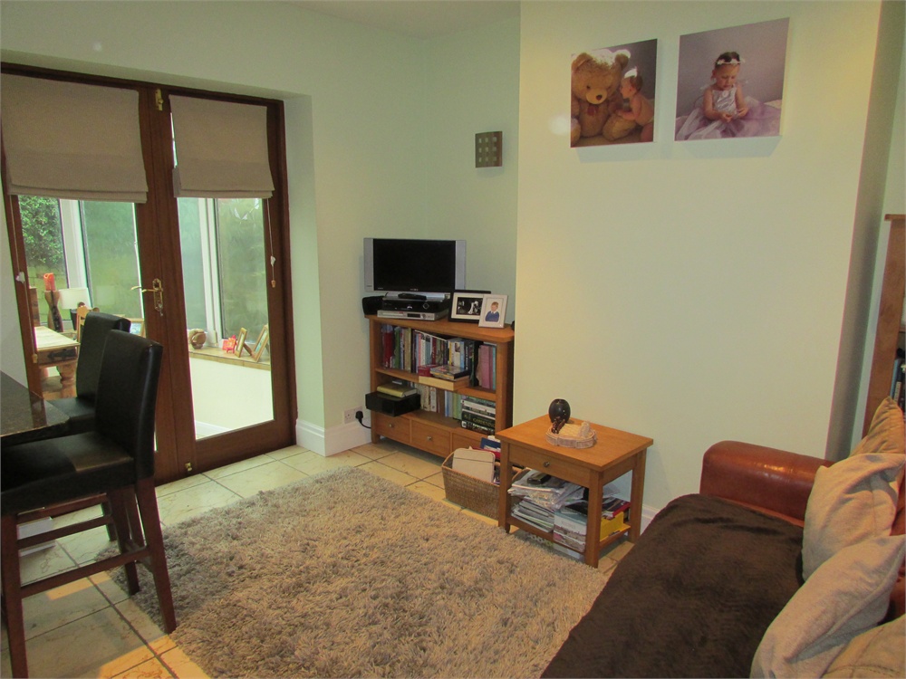 41 New Road, Netherthong, Holmfirth, HD9 3XX