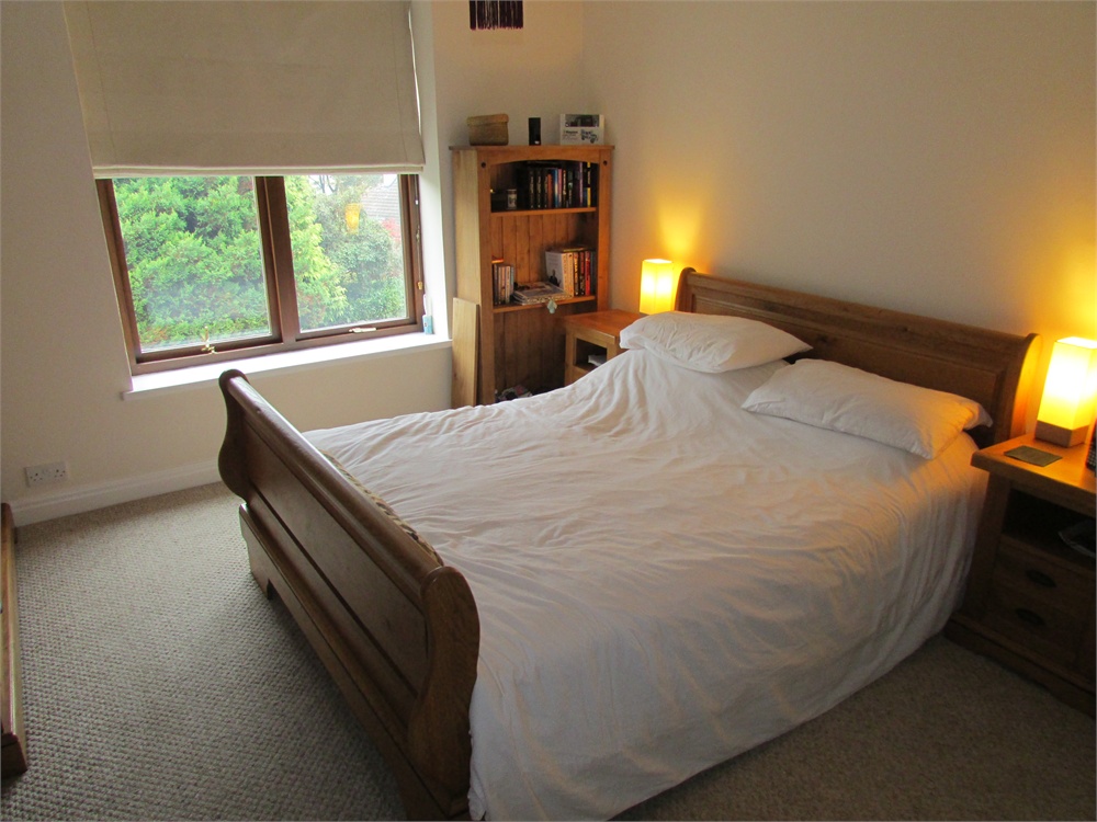 41 New Road, Netherthong, Holmfirth, HD9 3XX