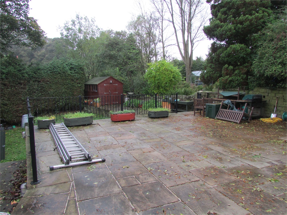 41 New Road, Netherthong, Holmfirth, HD9 3XX