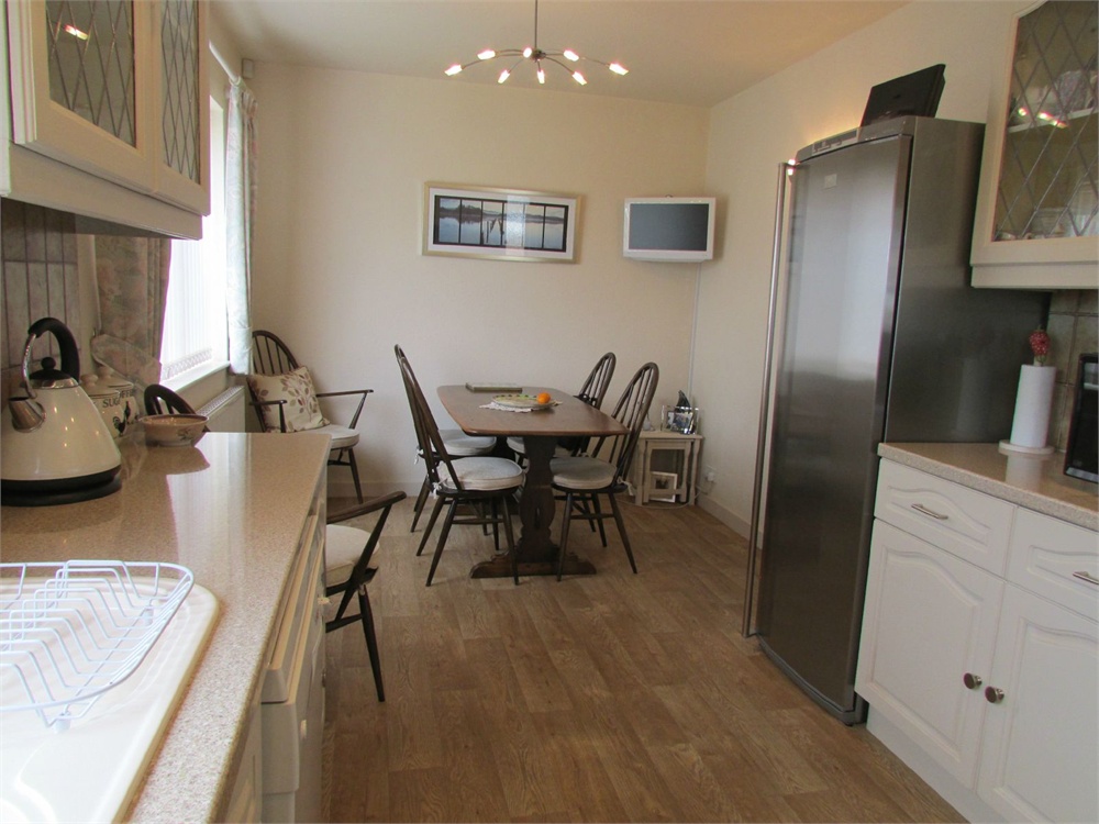 1 Rydal Drive, Huddersfield
