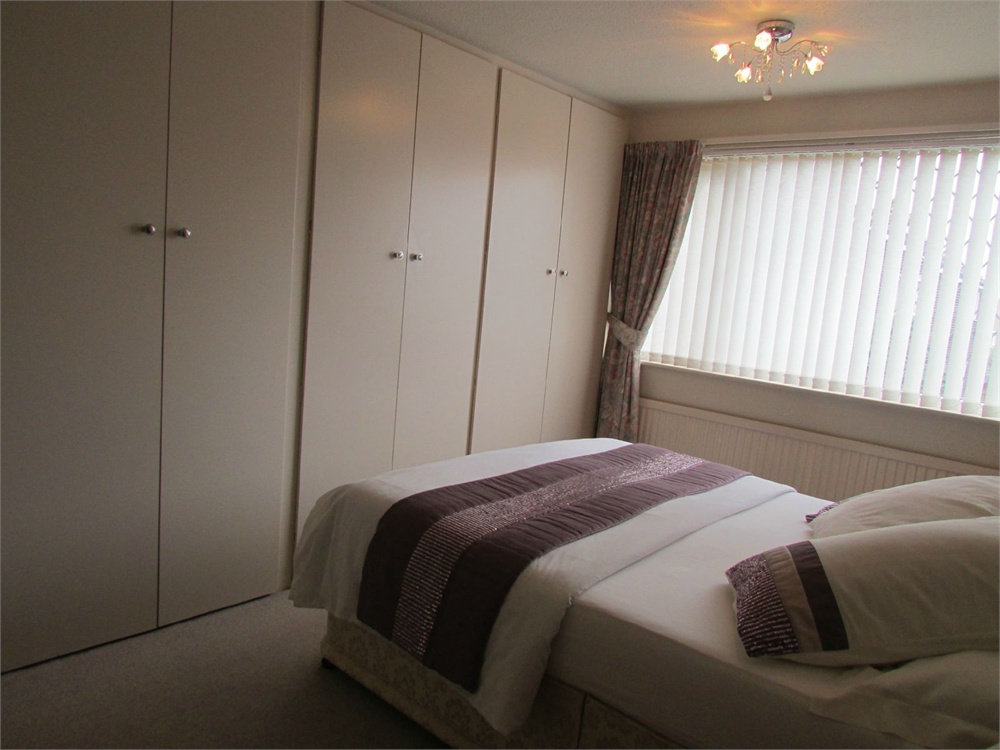 1 Rydal Drive, Huddersfield