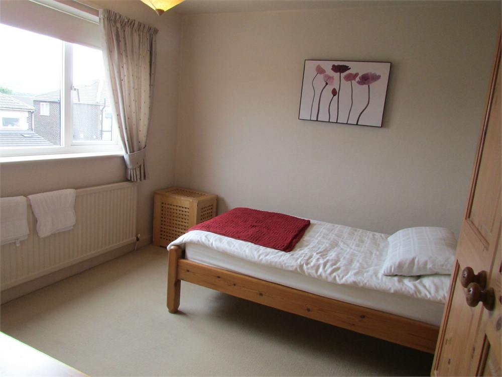 1 Rydal Drive, Huddersfield