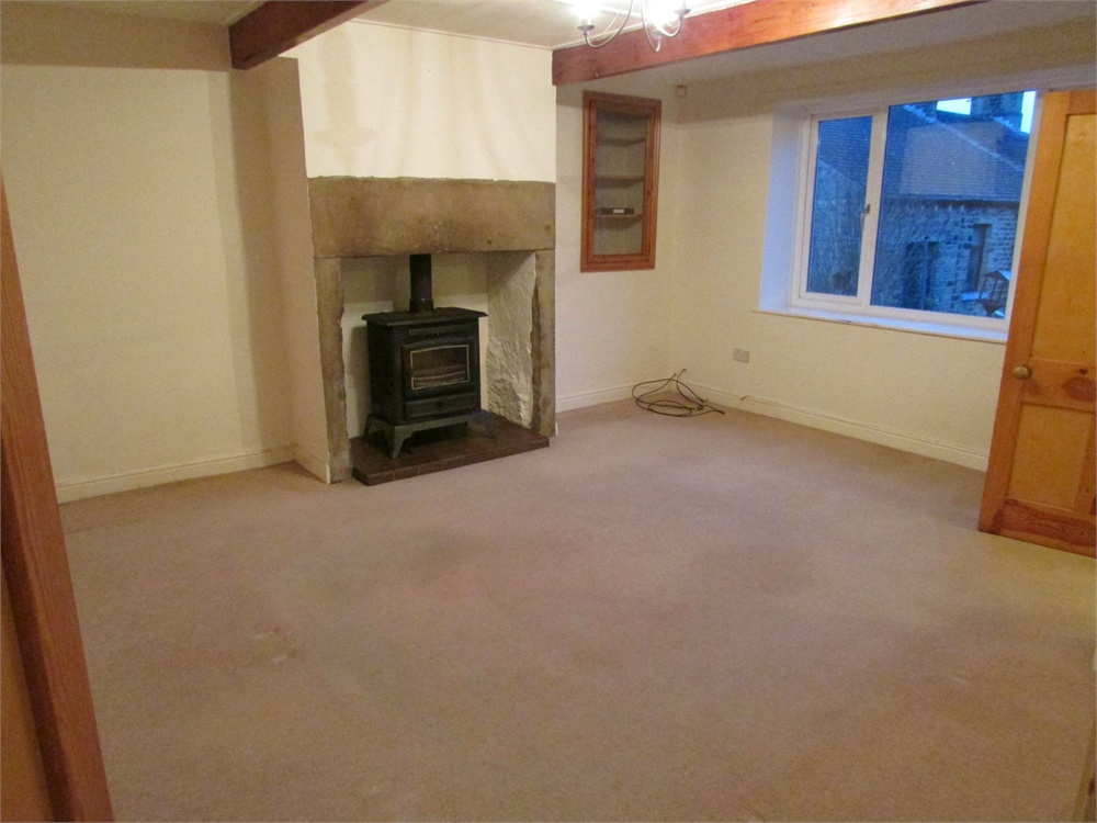 83 Lane Head Road, Shepley