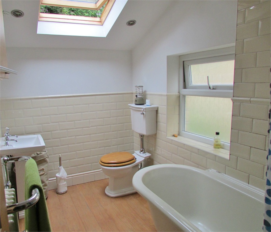 The Mount, 90 Station Road, Holmfirth, HD9 1AE