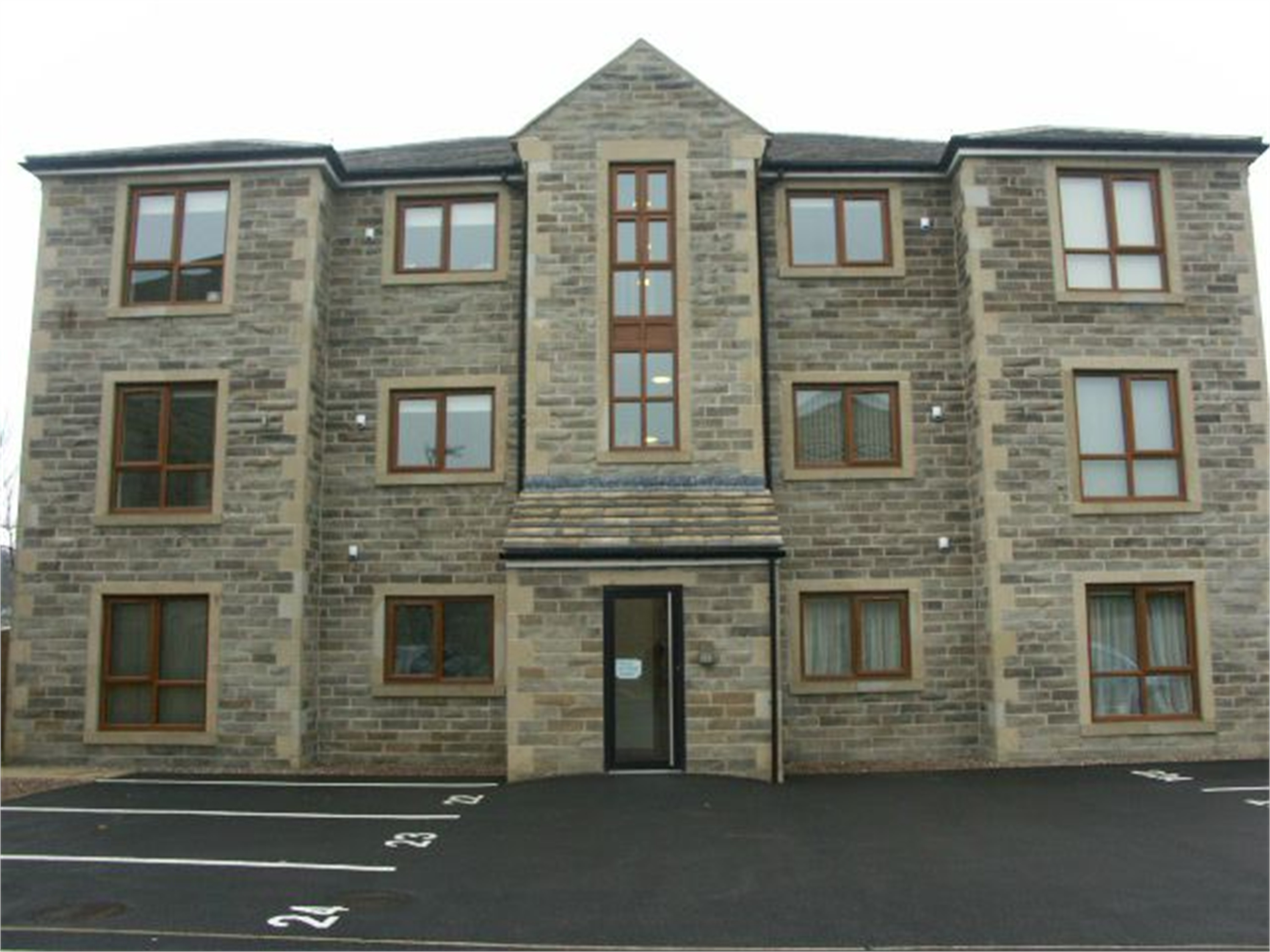 24A Victoria Mills, Holmfirth, HD9 2TP