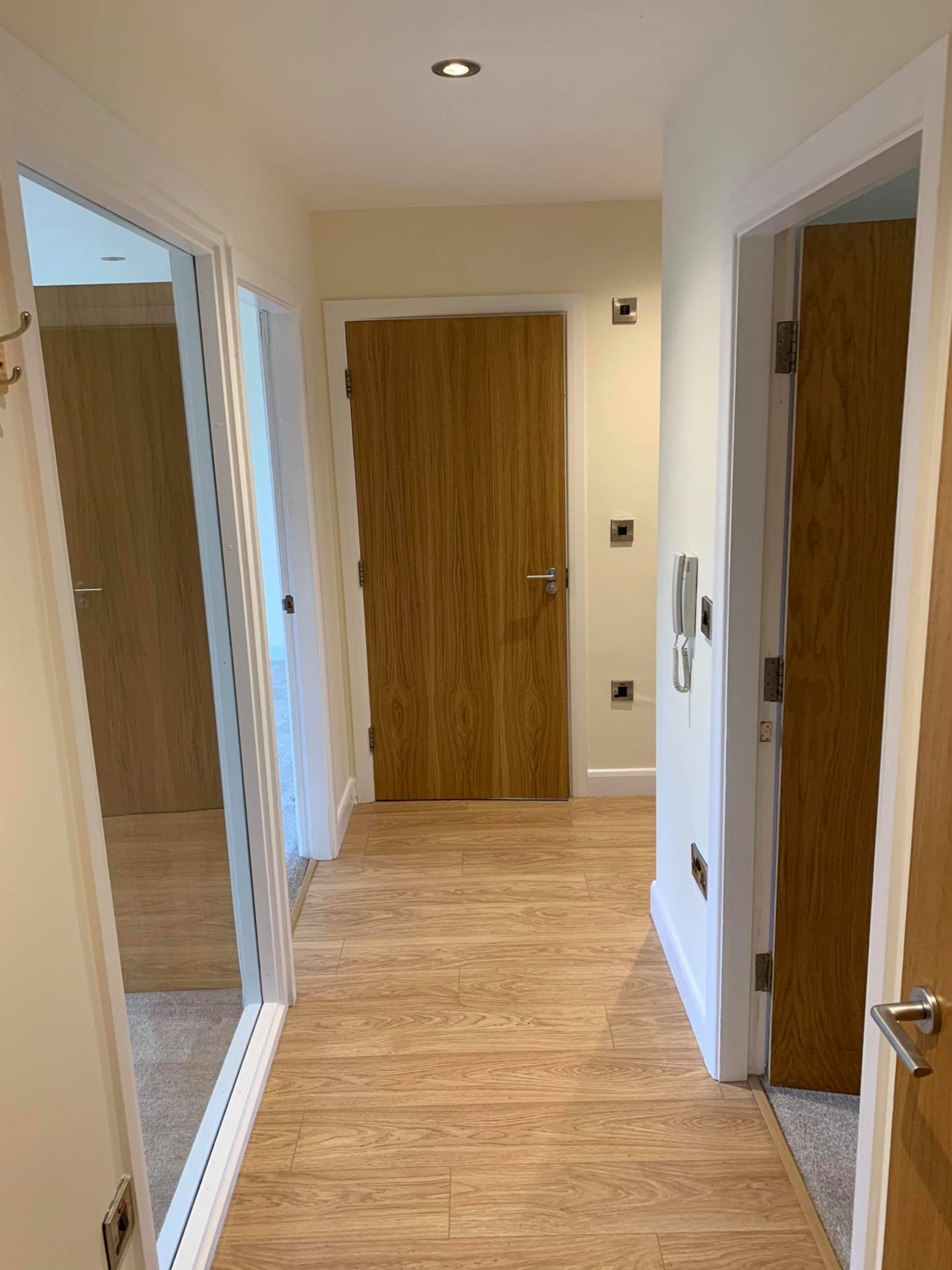 24A Victoria Mills, Holmfirth, HD9 2TP