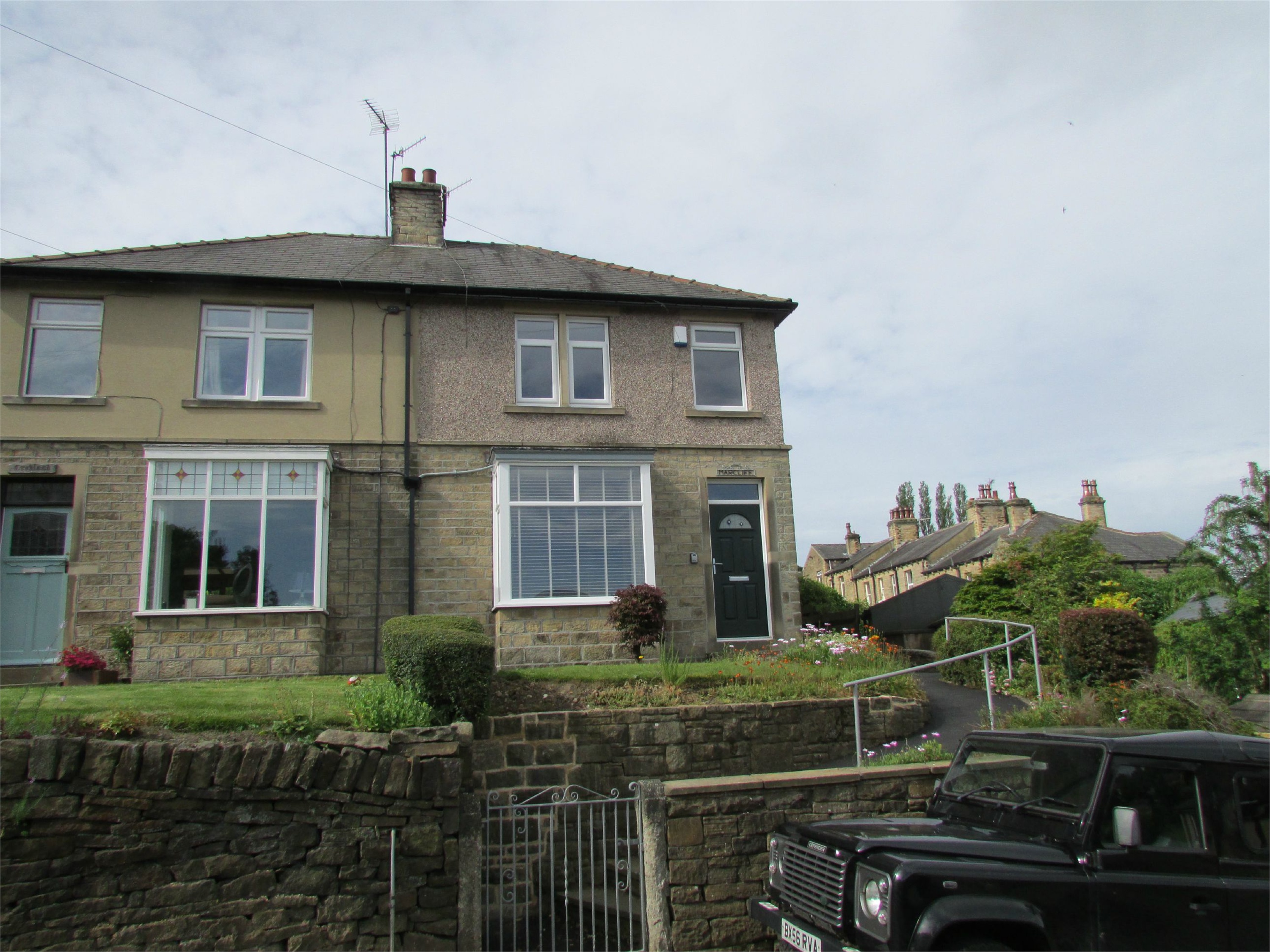 Marcliff, Cartworth Road, Holmfirth, HD9 2RQ