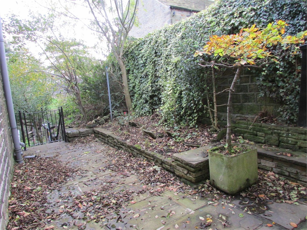 120 Lower Town End Road, Wooldale, Holmfirth, HD9 1QX