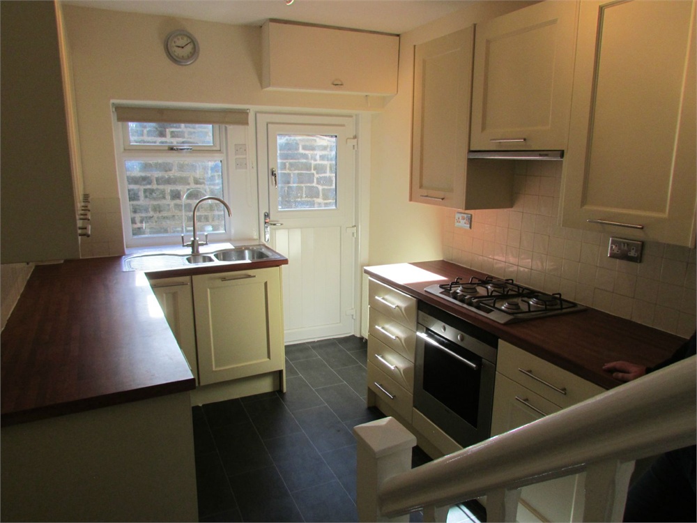 Sude Hill Cottage, Penistone Road, New Mill, HD9 7BT
