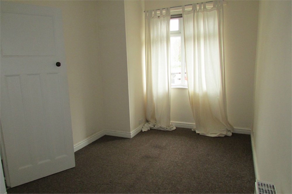 47 Birkhouse Road, Bailif Bridge, Huddersfield