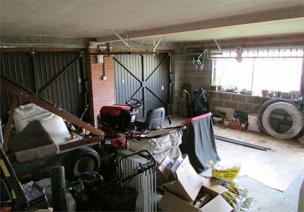 2 Timinets, Honley