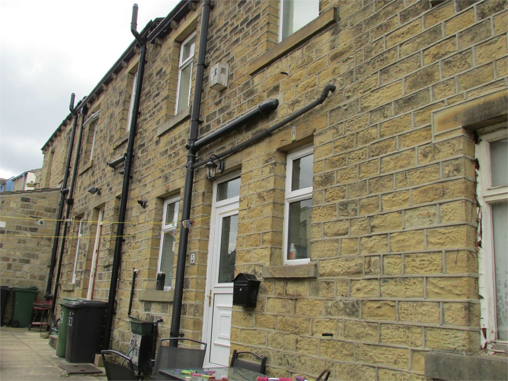 5 Meltham Road, Holmfirth, HD9 6DP