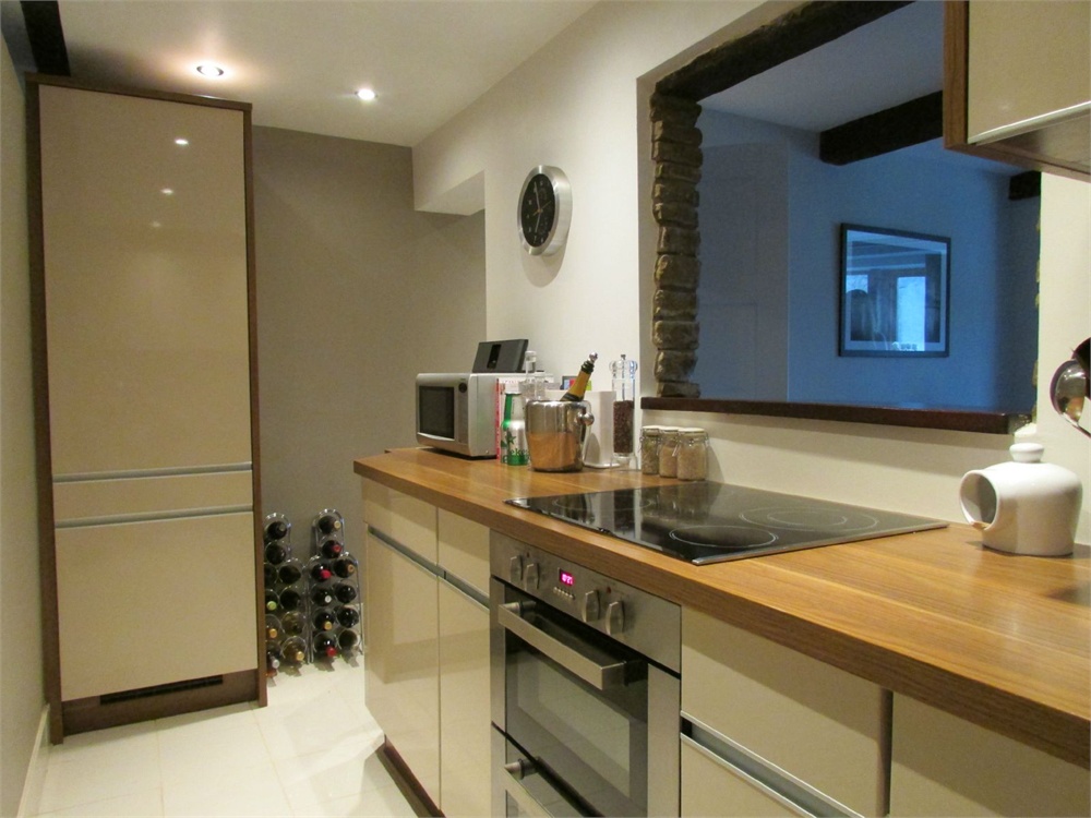 59 Lea Lane, Huddersfield