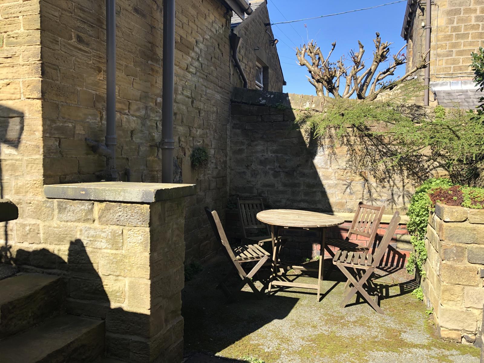 Far Bank House, 62 Far Banks, Honley HD9 6NW