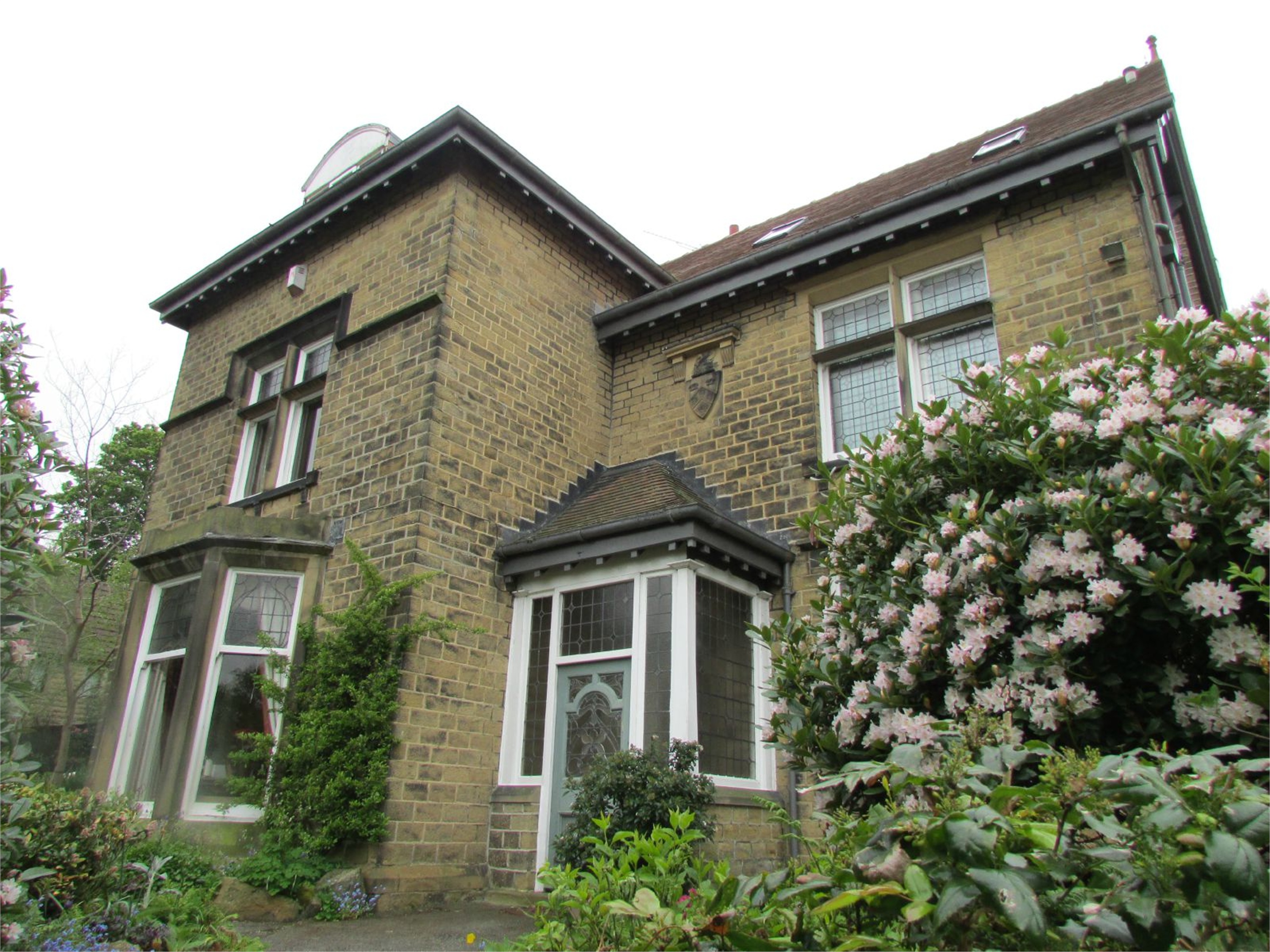 Far Bank House, 62 Far Banks, Honley HD9 6NW