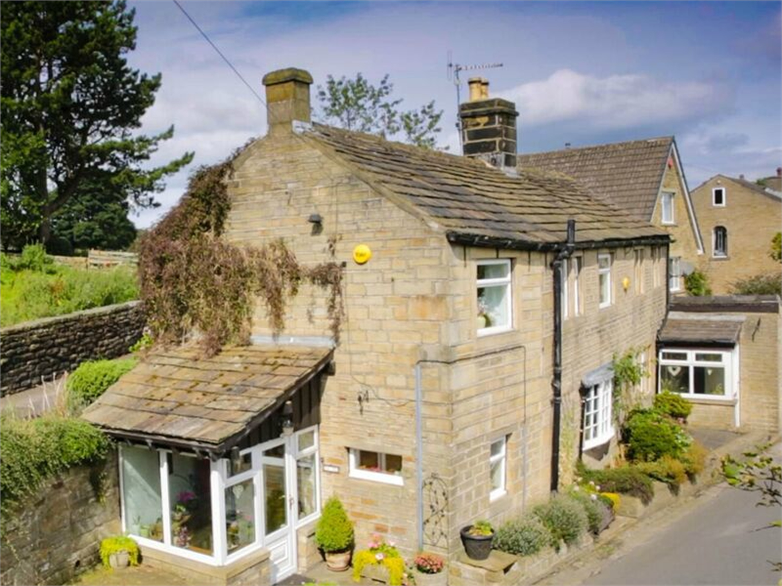 90-92 Totties Lane, Holmfirth HD9 1UJ