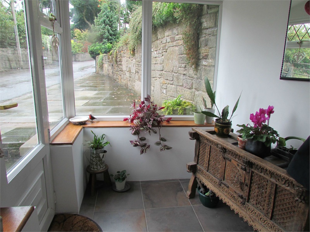 90-92 Totties Lane, Holmfirth HD9 1UJ