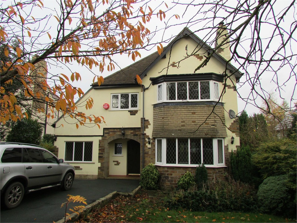 330 Birkby Road, Birkby, Huddersfield, HD2 2DB