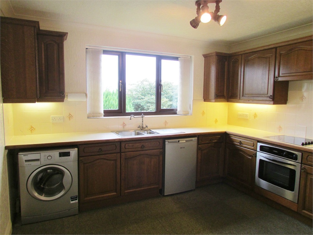 Beaufield, Acre Lane, Holmbridge HD9 2PN