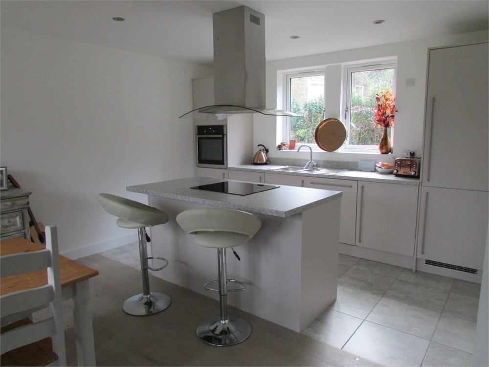 220 Woodhead Road, Holmbridge, Holmfirth