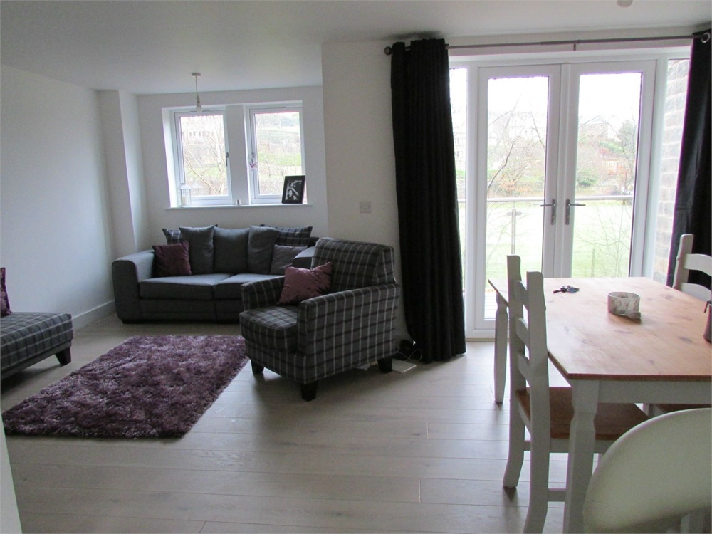 220 Woodhead Road, Holmbridge, Holmfirth