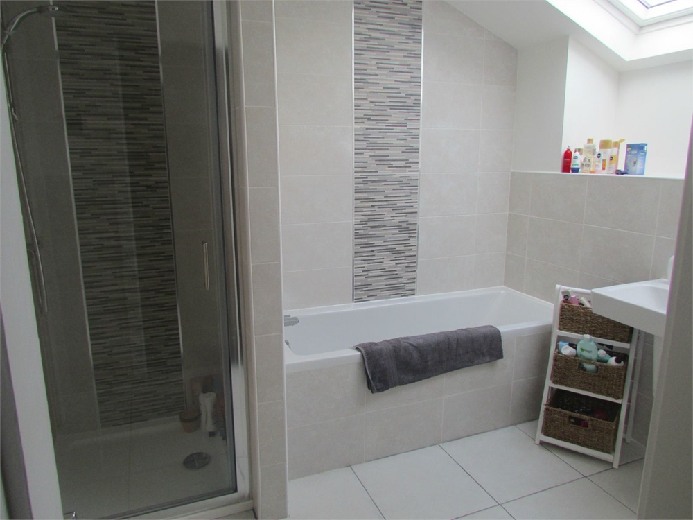 220 Woodhead Road, Holmbridge, Holmfirth