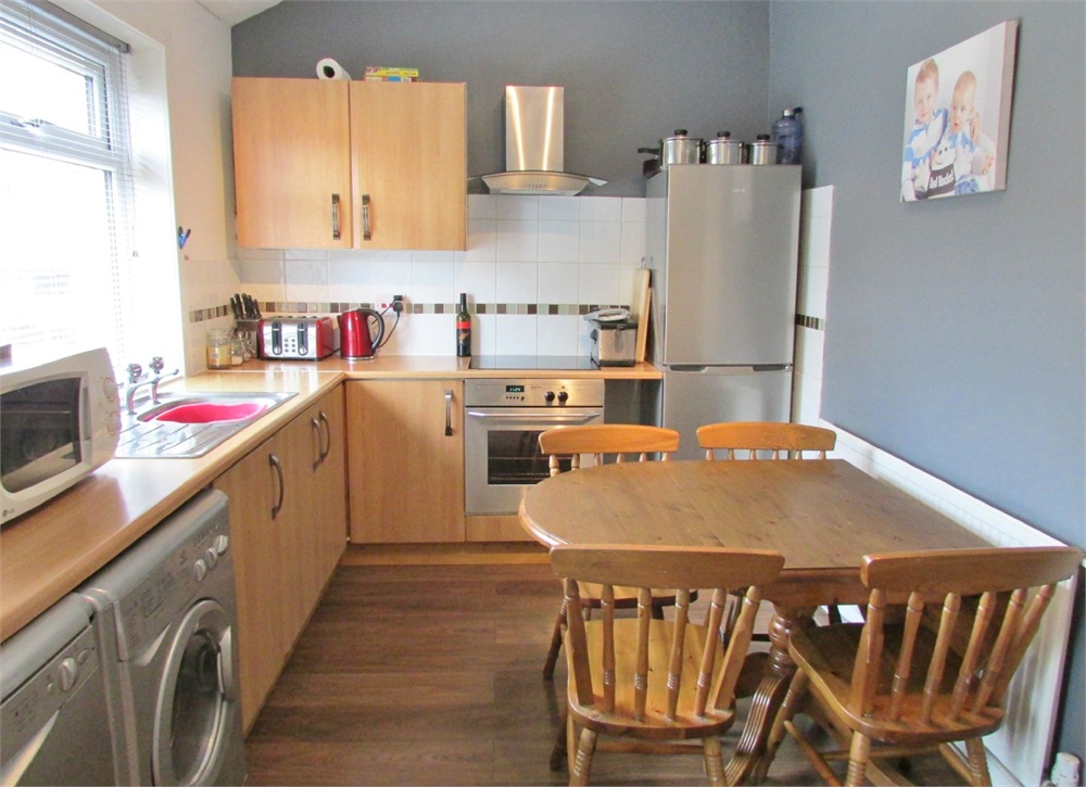 21 Quarmby Road, Huddersfield