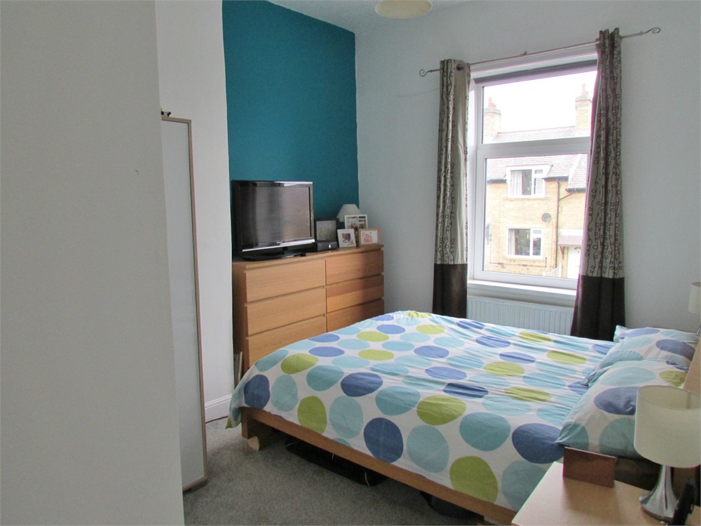 21 Quarmby Road, Huddersfield