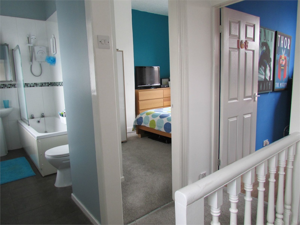 21 Quarmby Road, Huddersfield