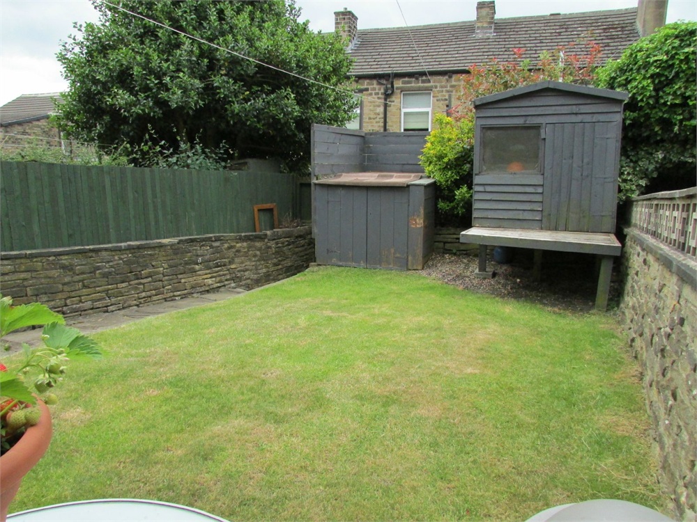 21 Quarmby Road, Huddersfield